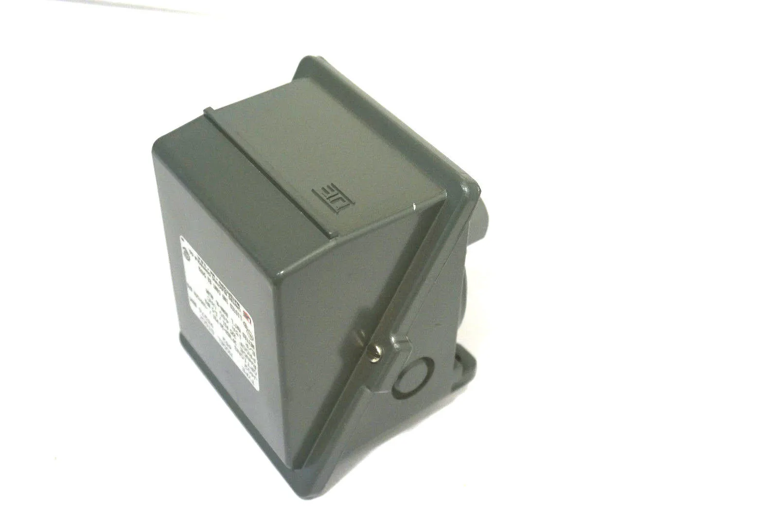 NEW UNITED ELECTRIC J402-452 PRESSURE SWITCH J402452