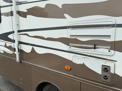Used 2005 CHEVROLET GULF STREAM ENDURA M-6316 Campers, Caravans, Motorhomes Michigan US | Miedema Asset Management Group #1330219