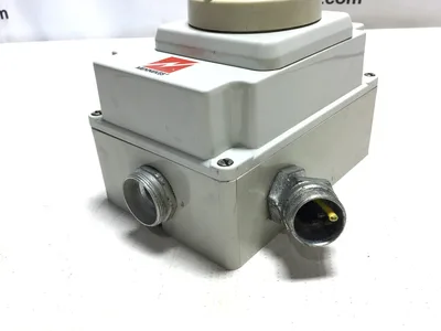 Mennekes 10880ZA Electrical Power Interlock HDI Disconnect Switch