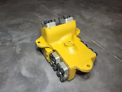 USED CATERPILLAR 227-0831