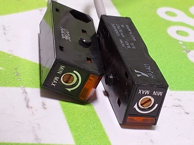 YAMATAKE HPJ-A21 PHOTOELECTRIC SWITCH