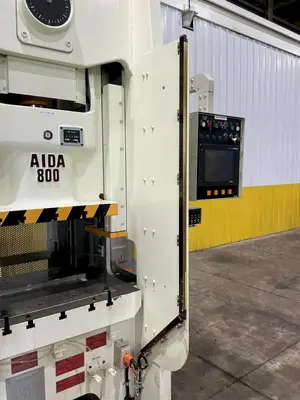 88 TON AIDA MODEL #DSF-N1-800 GAP FRAME SERVEPRO SERVO PRESS 6.3” STROKE 2015 : YOBRO #25100