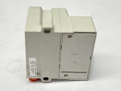VVQC1000-F25-1 | SMC  Pneumatic Manifold Valve D-Sub Connector End Plate - Used