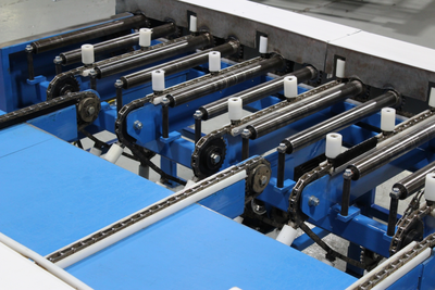 Ultimizers S-Transfer Lateral Infeed for Optimizing Saw