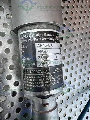USED OPTEK AF45-EX FM-D WAVELENGTH UV ABSORBTION SENSOR W/ 1.5" SANITARY FITTING