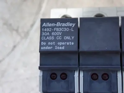 USED ALLENBRADLEY 1492FB3C30L