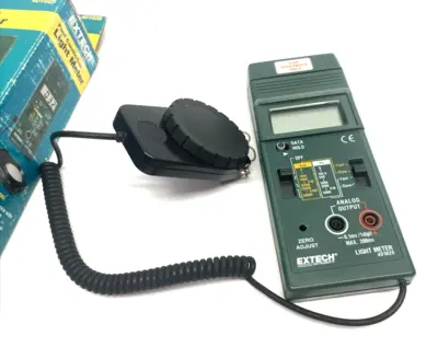 New | in-Stock Extech Foot Candle/Lux Light Meter, up to 5,000FC & 50,000 Lux Meters - Misc Michigan US | Maverick Industrial Sales #1390789