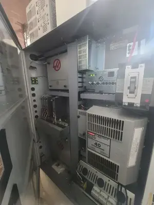 2012 HAAS VF-2SS Vertical Machining Centers | Lion Machinery (16)