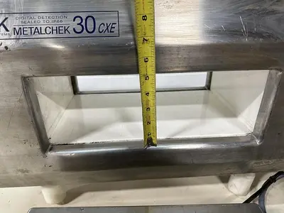 USED LOCK INSPECTION SYSTEMS 30 CXE