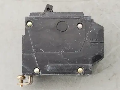 100 Amp, 2 Pole, 120/240 volts Circuit Breaker