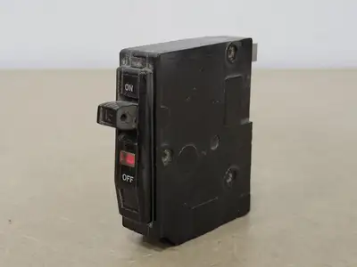 USED SQUARE D QO115