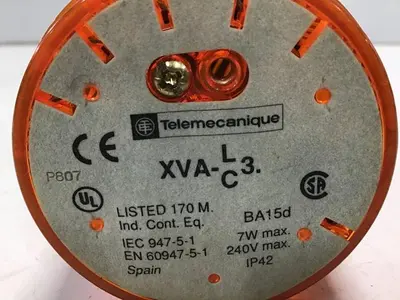 USED TELEMECANIQUE XVA-LC3