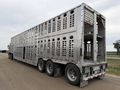 Used 2022 WILSON LIVESTOCK TRAILER Livestock Trailers Minnesota US | Carco Truck & Equipment #1513858