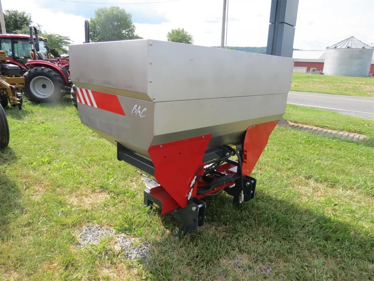 New | in-Stock 2026 BMC SYNTRA 1500 Broadcast Spreaders Pennsylvania US | Zimmerman Farm Service #1410172