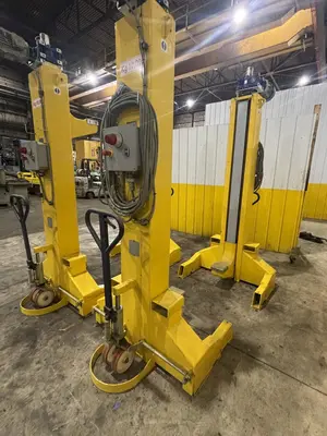 80,000 LBS WHITING MODEL #SCM-100F.4 PORTABLE RAIL ROAD LIFT JACKS, 2015: STOCK #23685