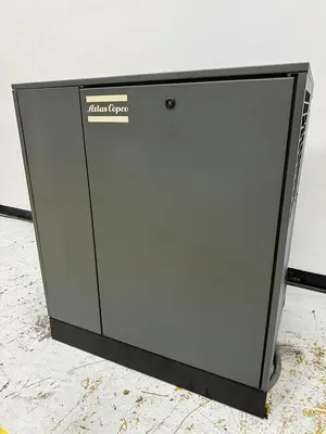 USED 1996 ATLAS COPCO GA18