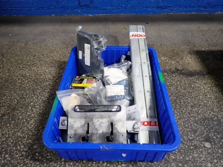 Used GRIP RITE, TIMKEN, SWAGELOCK _UNKNOWN_ Miscellaneous MRO Ohio US | HGR 24 #877574