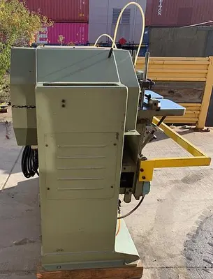 Pade / Medalist Bell Round End Tenoner (101616)