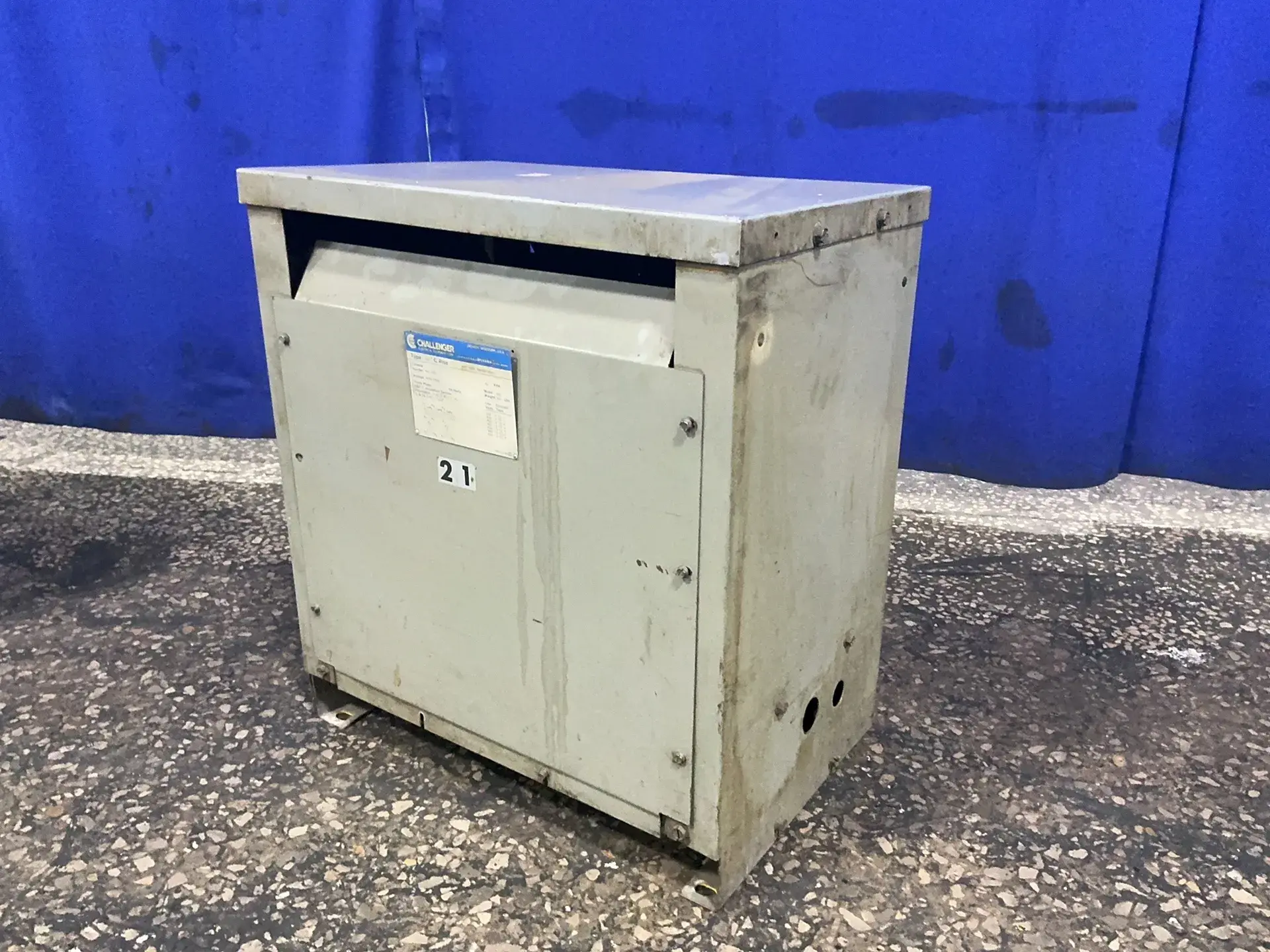 USED CHALLENGER 452425