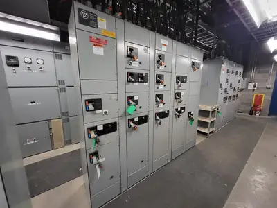 Five Star Double-Sided Motor Control Center (MCC), 600V max., 1000A