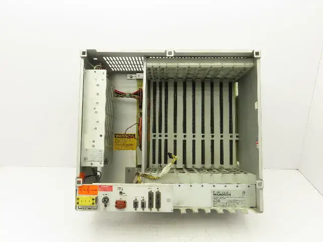 Cincinnati Milacron 3-700-0232A PLC Chassis 10-Slot Rack Power Supply 115V 1PH