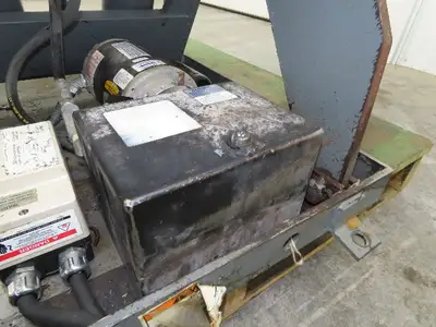 Used PENTALIFT _UNKNOWN_ Misc Lifts Indiana US | Arrow Industrial #1367364