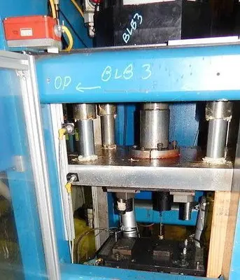 120 Ton FARGER & JOOSTEN MULTIPOWER Air/Oil Press