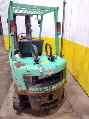 USED MITSUBISHI FG25