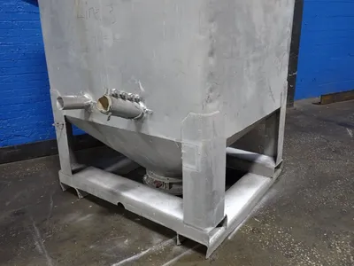 Tote 42" X 46" X 58" Id Aluminum Hopper