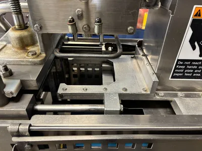 USED FORMAX PFM 6
