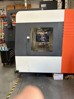 2016 TAKUMI VC0852 Vertical Machining Centers | Tight Tolerance Machinery (3)