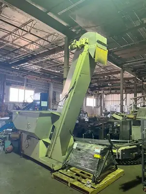 Used _UNKNOWN_ _UNKNOWN_ Bottle Feed Hopper Elevator Louisiana US | International Packaging Company #1260093