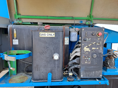 USED 2015 Genie S-45