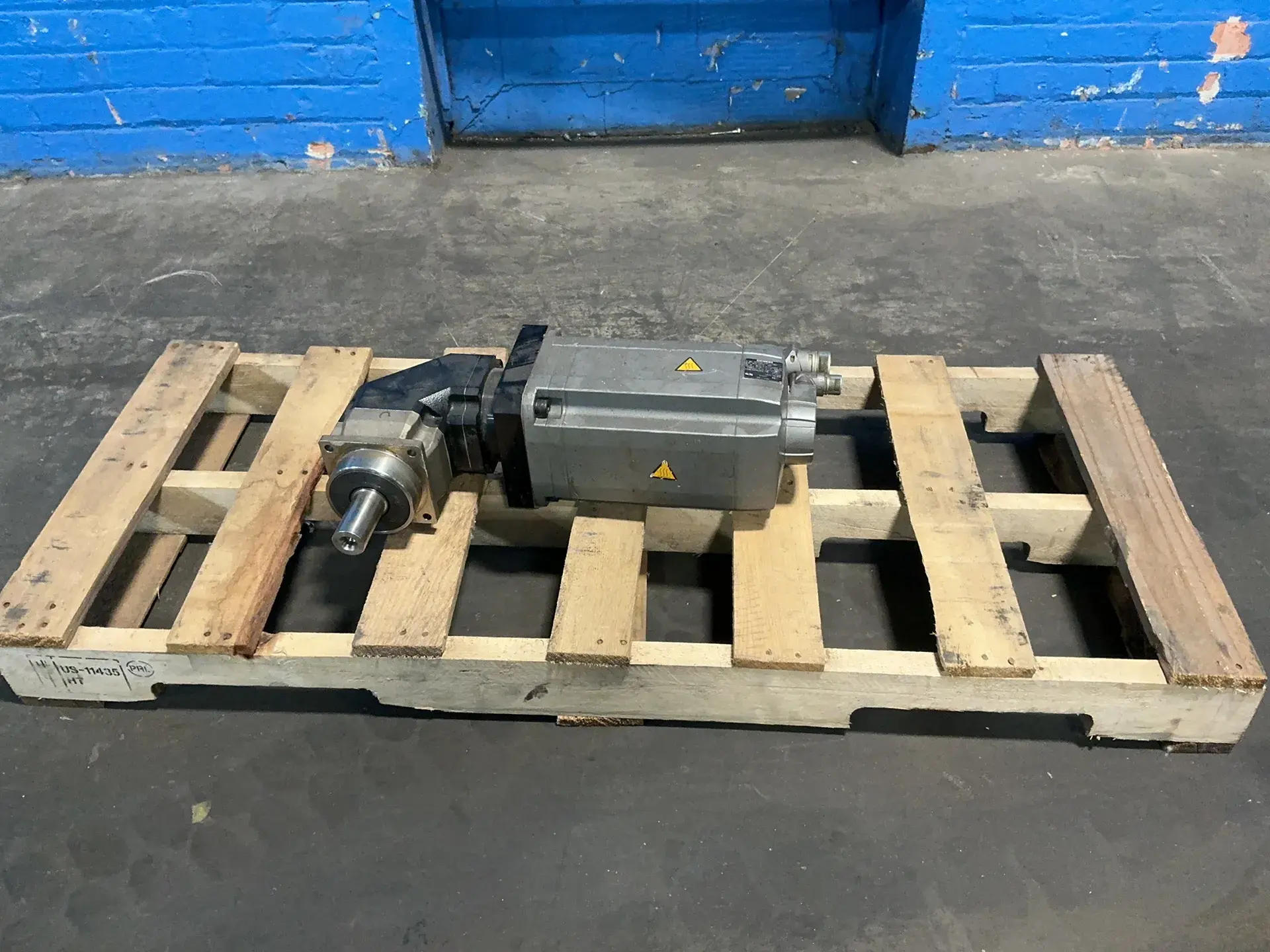 Used SIEMENS 1FT70861AF711NG1 Motors (misc) Ohio US | HGR 24 #1345785