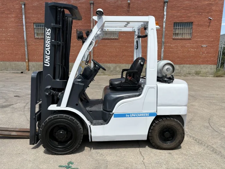 Used 2018 UNICARRIER _UNKNOWN_ Internal Combustion Forklifts: Pneumatic Tire Texas US | 4K Lift Co #1503966