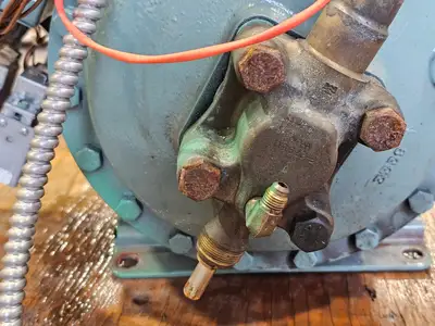 Used CARLYLE 06DF3282BA3600 HVAC Parts and Equipment British Columbia CA | Lenmark #1426224