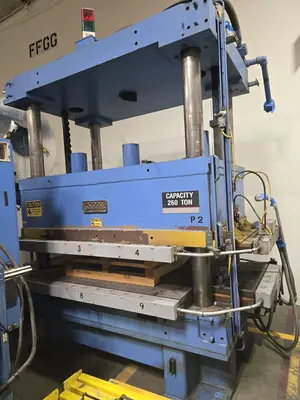 USED 2001 OTOOLE 260