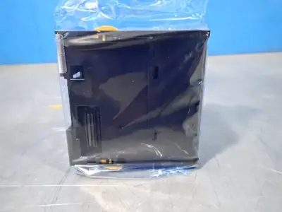 NEW OMRON NJ1011000