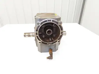 Boston Gear F732-20F-B7-H Worm Gearbox 20:1 Reducer 4.2Hp 88rpm 140TC Dual Shaft