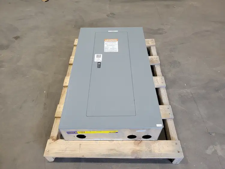 Used SQUARE D NQOD442L225CU Switchgears British Columbia CA | Lenmark #835471