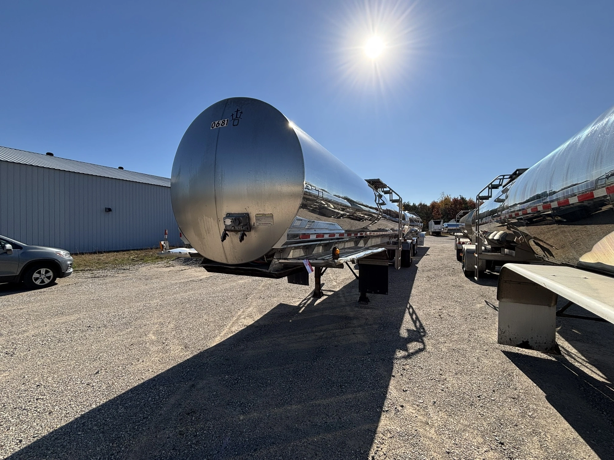 Used 2011 WALKER MILK TANKER TRAILER Tanker Trailers Michigan US | Miedema Asset Management Group #1709508