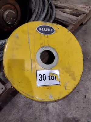 30 TON KULI COIL CRANE HOOK: STOCK #23409