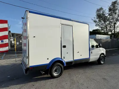 Used 2023 FORD E-350 Reefer Trucks Florida US | Truck and Van Outlet #1509225