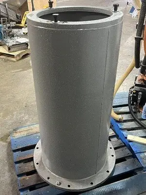 USED 2011 KUKA KR 16-2 S