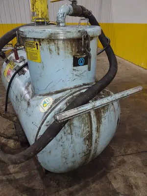 ANDERSONS INC YELLOW BELLIED PNEUMATIC SUMP SUCKER: YOBRO #25053