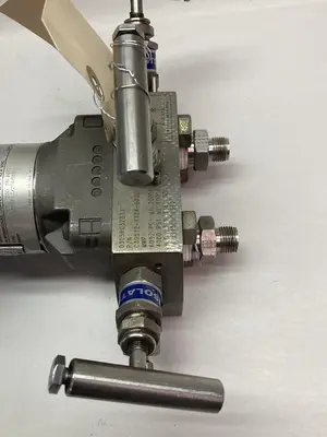 Used ROSEMOUNT 300S1AAM5E5 Pressure Transmitters | Surplus Asset Holdings #1226882