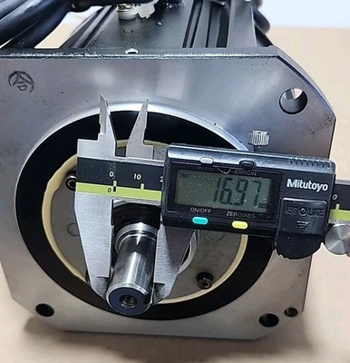 USED Yaskawa SGMDH-12A2A-YR13