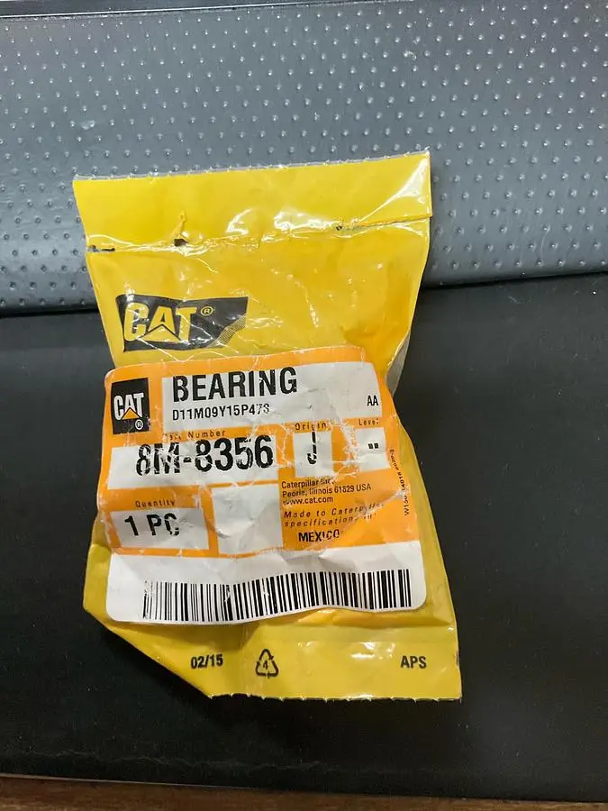 CAT 31.81mm Outside Diameter Straight Sleeve Bearing PN: 8M-8356