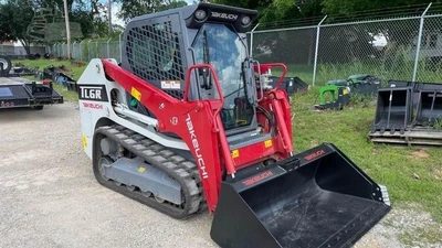 USED 2023 Takeuchi TL6R