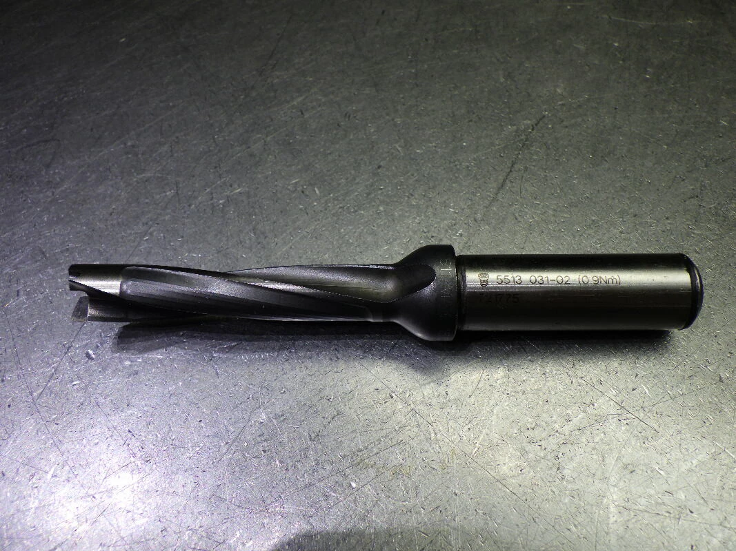 Sandvik 12.5-12.99mm Coolant Thru Indexable Drill 870-1250-11LX063-5 (LOC973B)